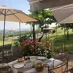 La Casa In Collina Ośrodek wypoczynkowy Canelli