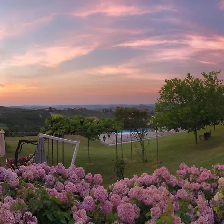 Resort Agriturismo La Casa In Collina Canelli