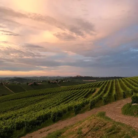 La Casa In Collina 3*