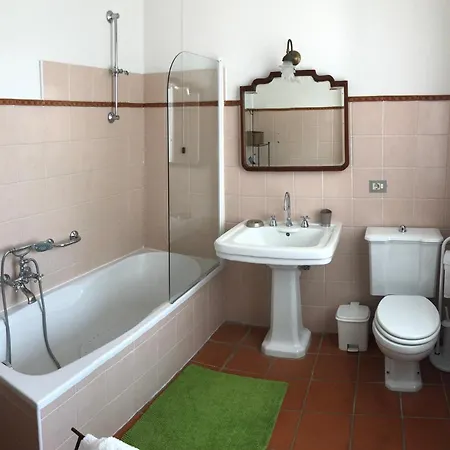 منتجع La Casa In Collina 3*