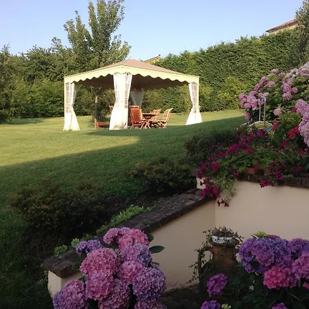 Agriturismo La Casa In Collina Resort